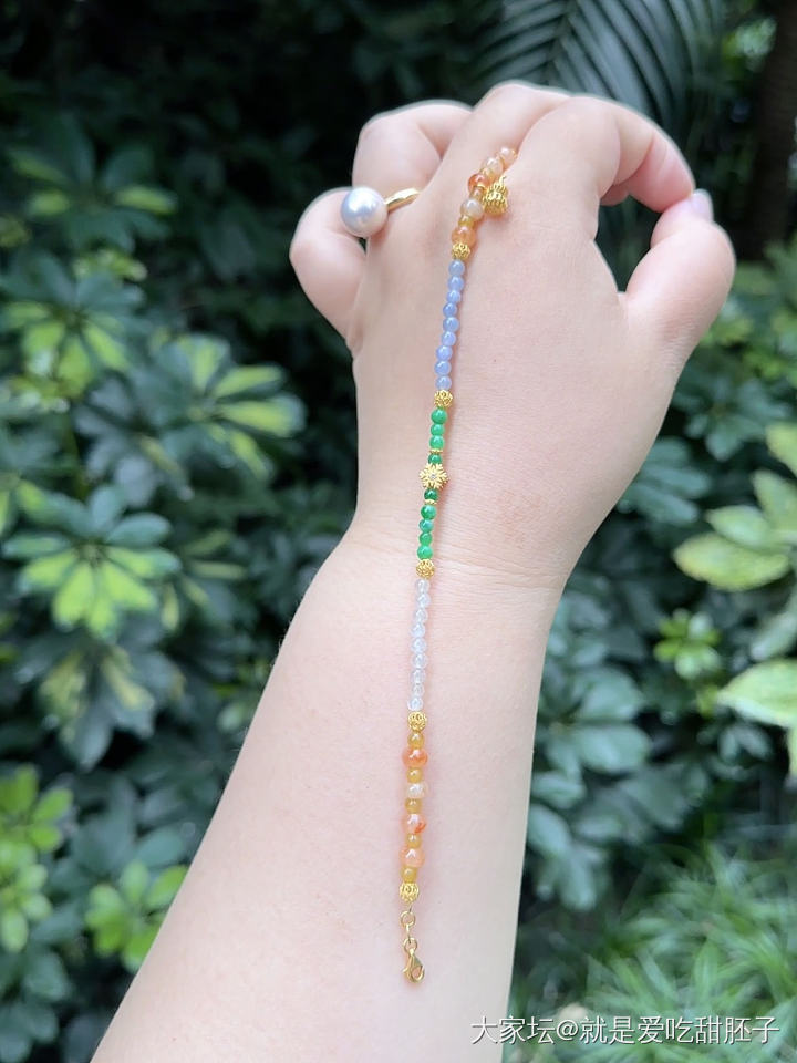 翡翠彩虹小米珠_珠串翡翠