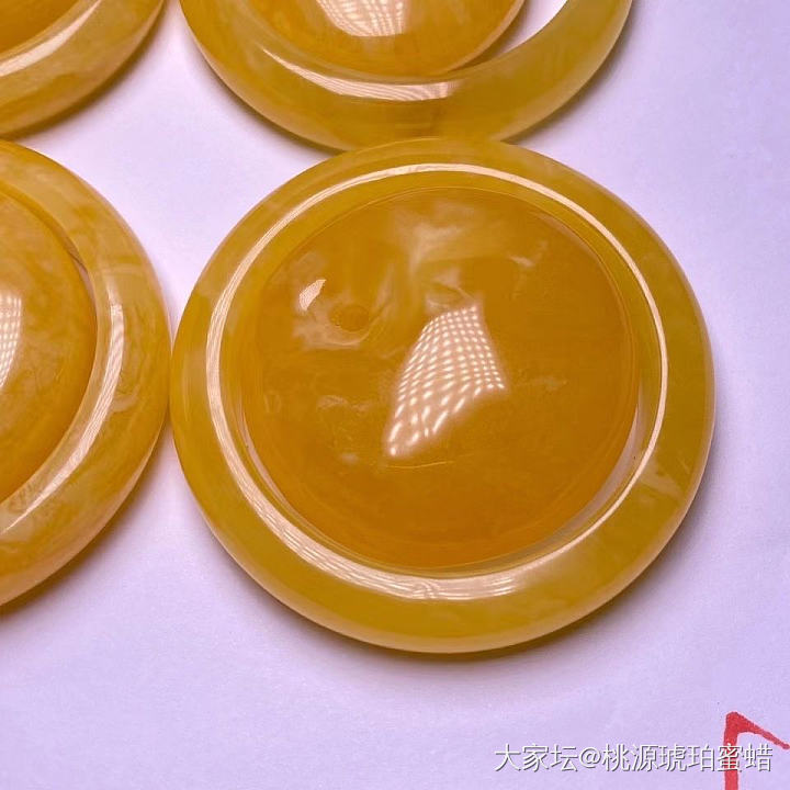 天然蜜蜡手镯，性价比高_琥珀蜜蜡