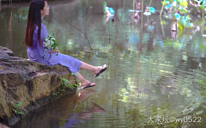 被暴雨淋傻了_穿搭闲聊