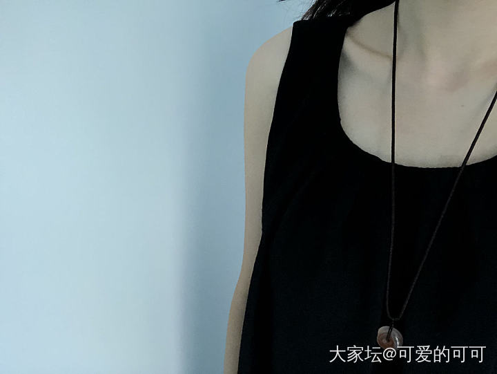 今天戴玛瑙平安扣