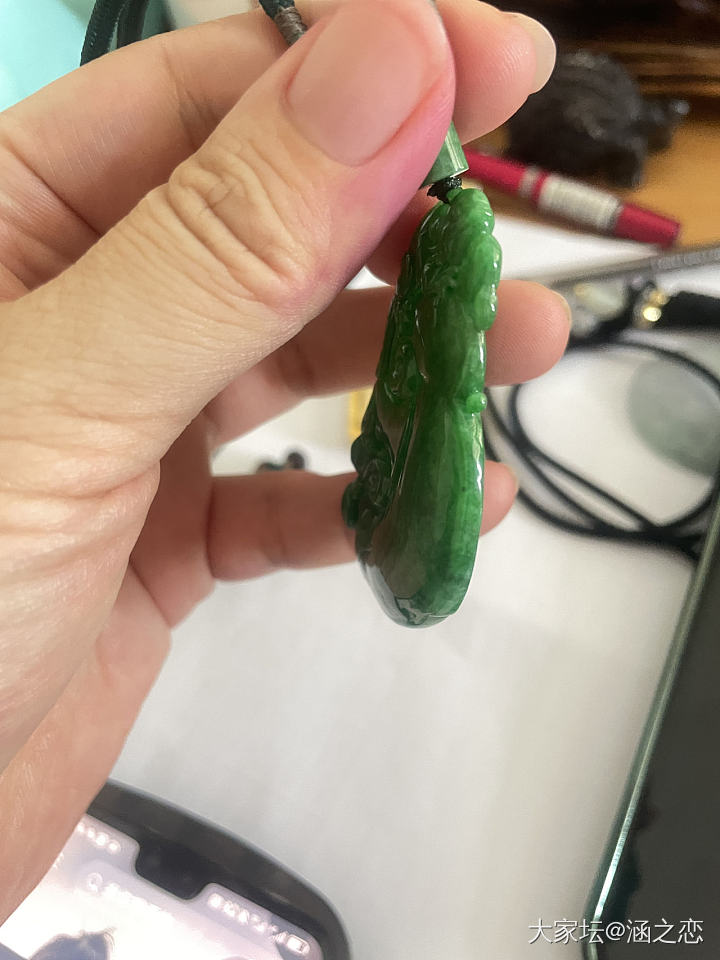 鉴赏期，翡翠绿如意，值不值得留，帮我看一下！_翡翠