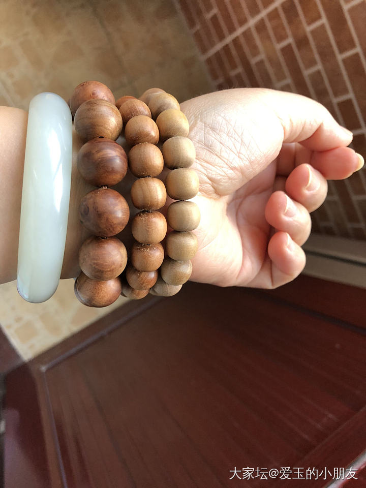 老山檀手串_珠串老山檀