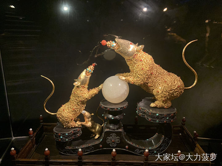 飘过深圳珠宝博物馆💎_博物馆翡翠