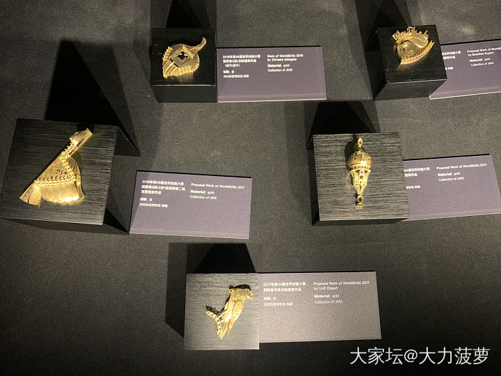 飘过深圳珠宝博物馆💎_博物馆翡翠