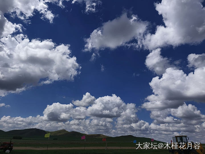 草原也没有想象的凉快，但是蓝天白云真的很美！太仆寺旗_旅游