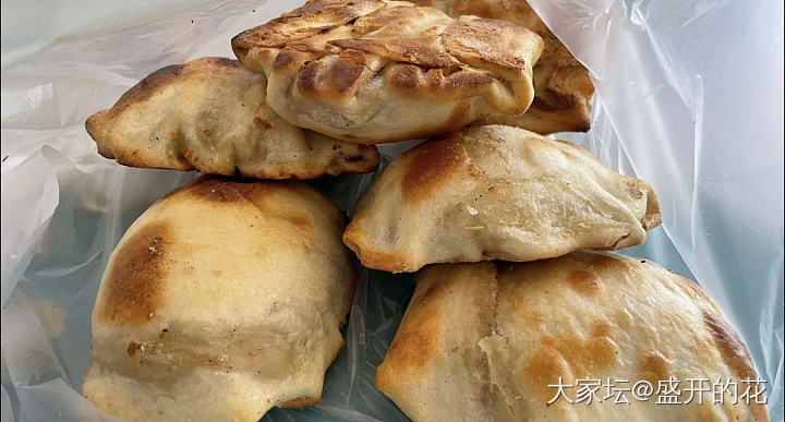 新疆特克斯八卦城的烤包子王_美食