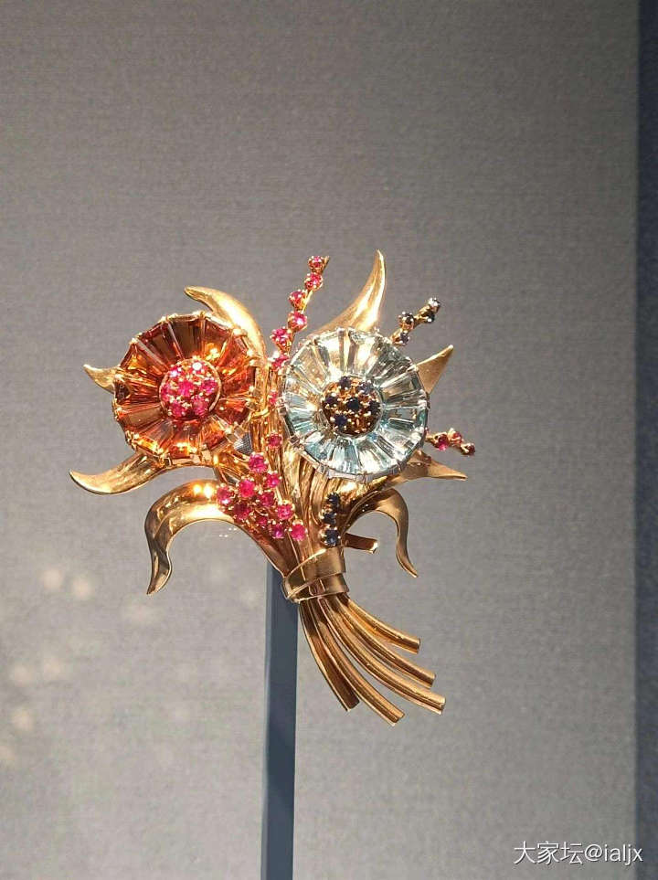 时间的诗篇——梵克雅宝珠宝腕表展_名贵宝石梵克雅宝