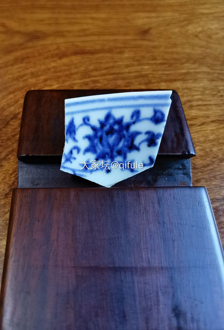 今晚扒拉瓷片中~记录一部分瓷片吧_陶瓷