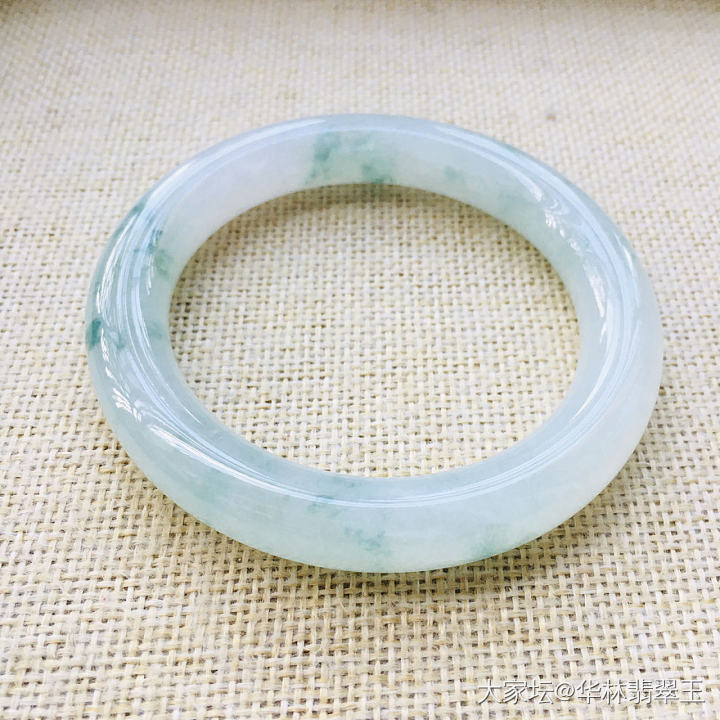 冰种飘蓝花圆条58MM_翡翠