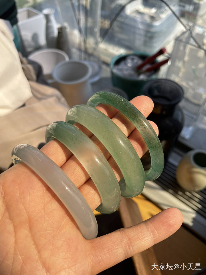 翡翠VS 独龙玉 VS 草莓晶_草莓晶玉石翡翠