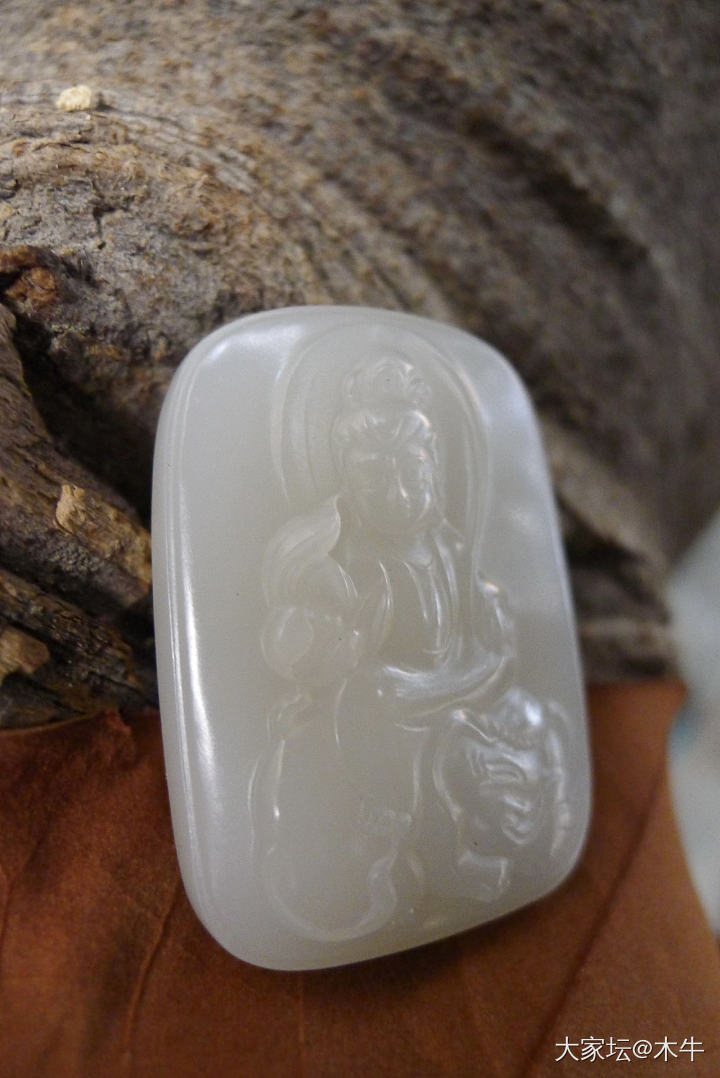 看看老熟的满圈皮镯子_和田玉