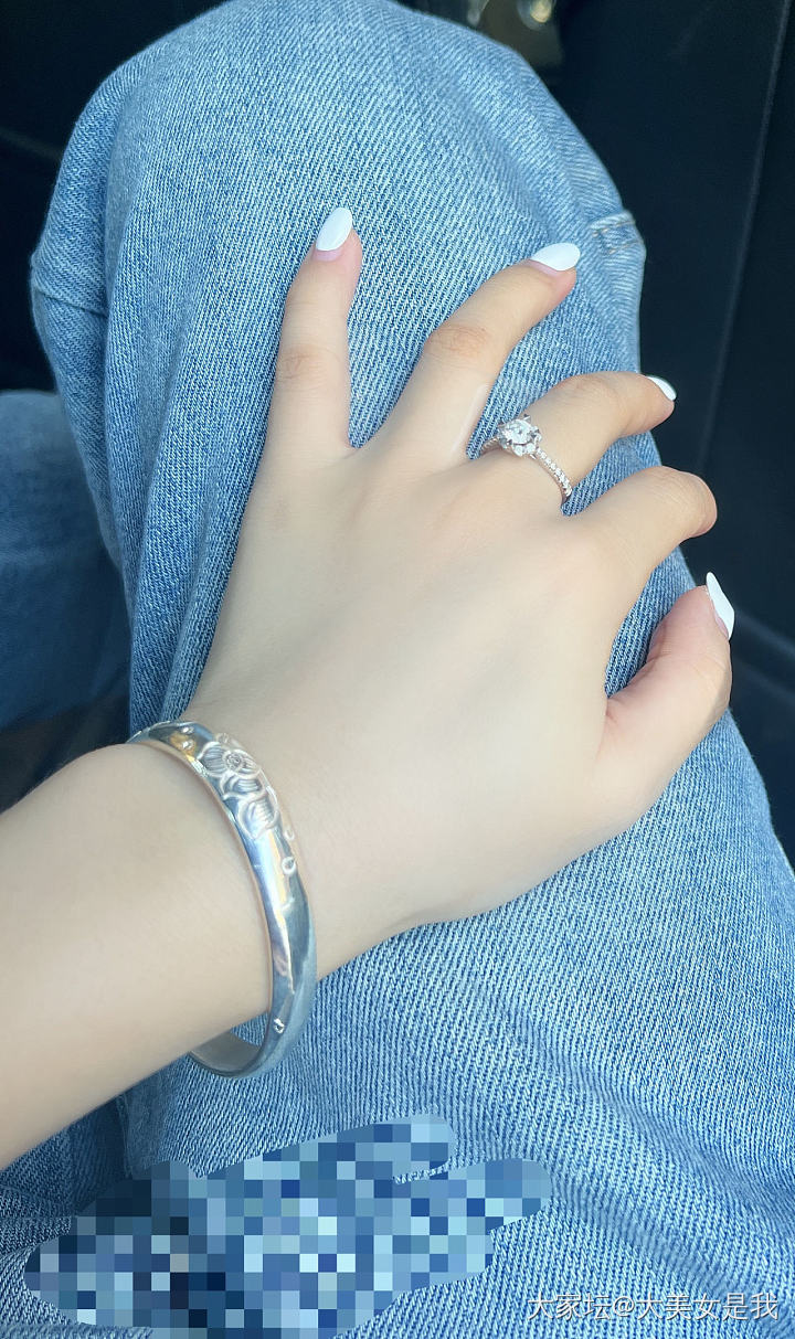 去长沙旅游掏的银镯子 越看越喜欢😘_手镯银