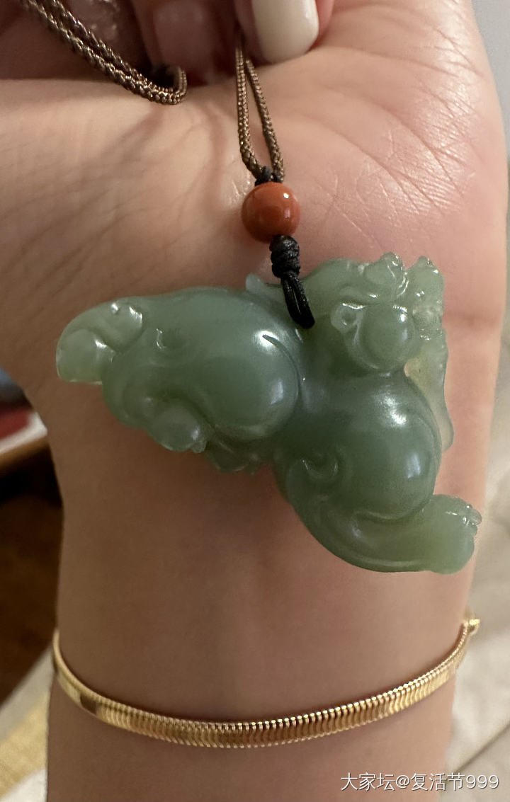 心心念念的望天吼_碧玉玉石和田玉