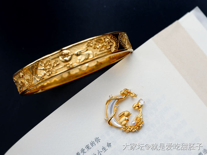 中秋应景的首饰_手镯金