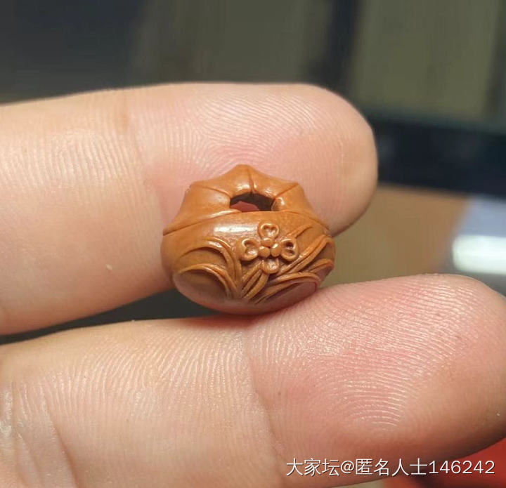 纠结症犯了，这2个图案选哪个？_文玩