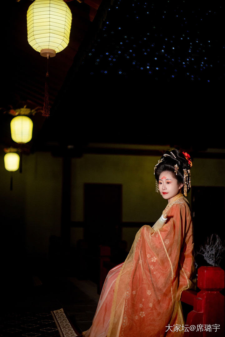 汉服体验
遇上汉服体验馆，唐风还不错_穿搭