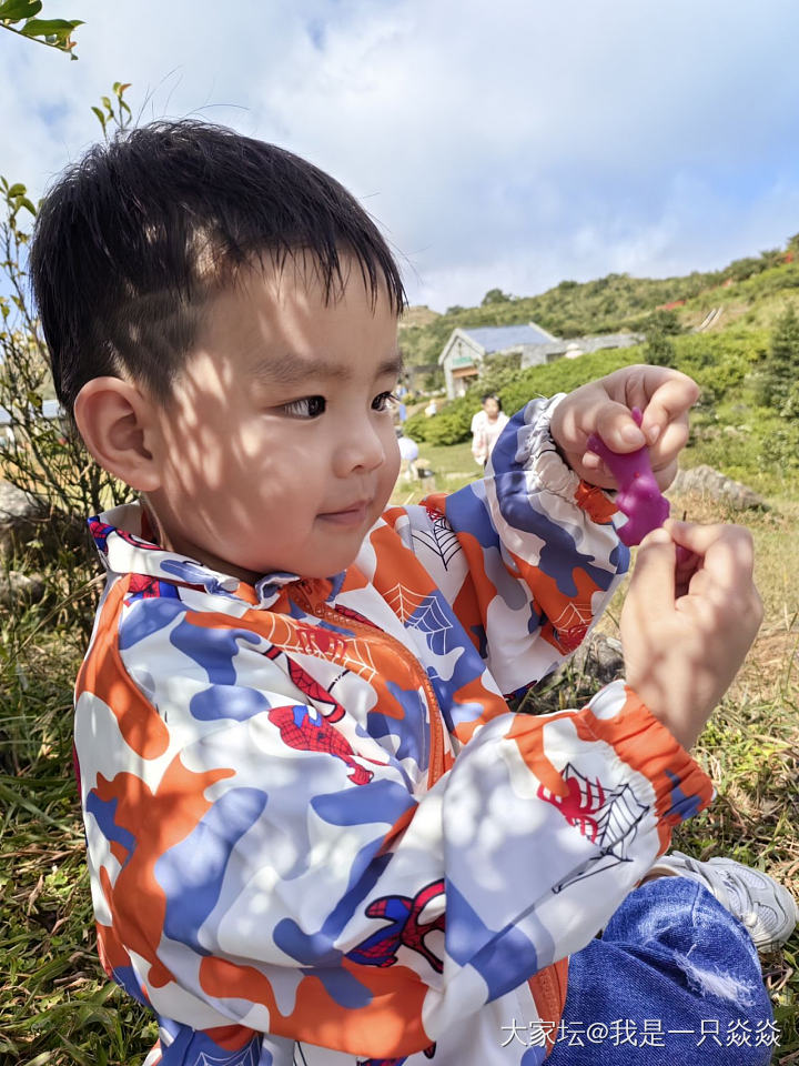 前天儿子在商场丢了三分钟，那时心里想过N种可能。_育教亲子