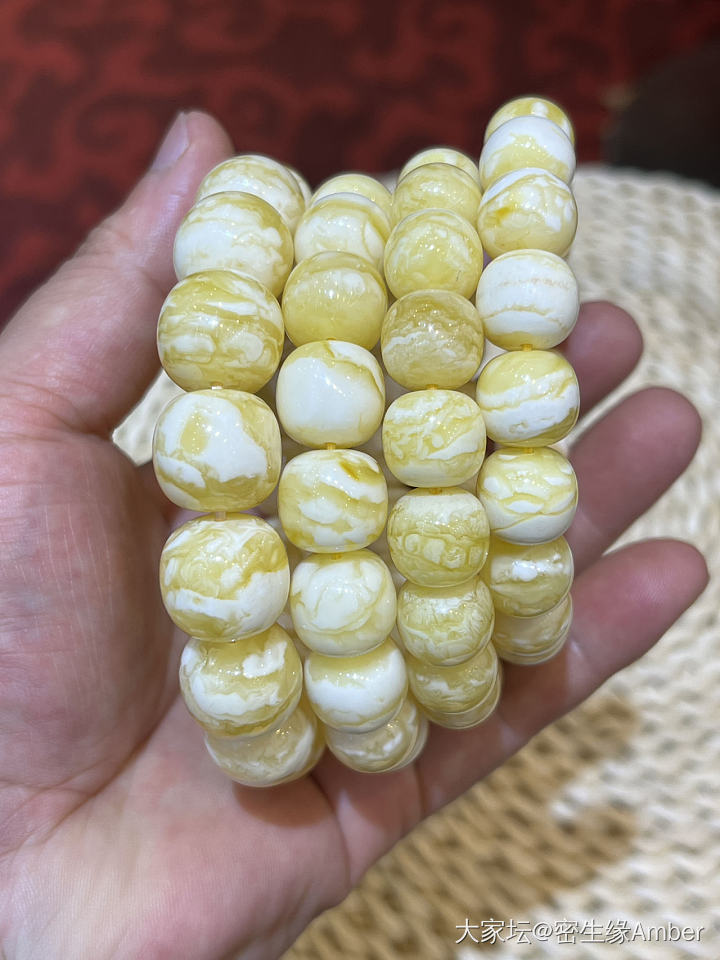 新出同料手串_琥珀蜜蜡