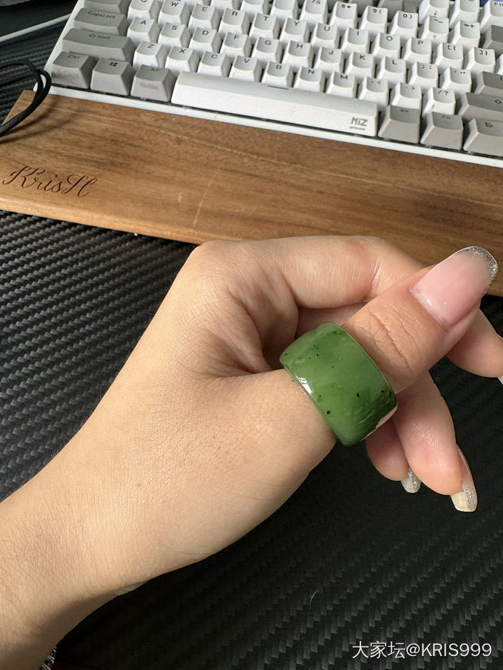 和田的坑怎么越入越深啦_碧玉和田玉