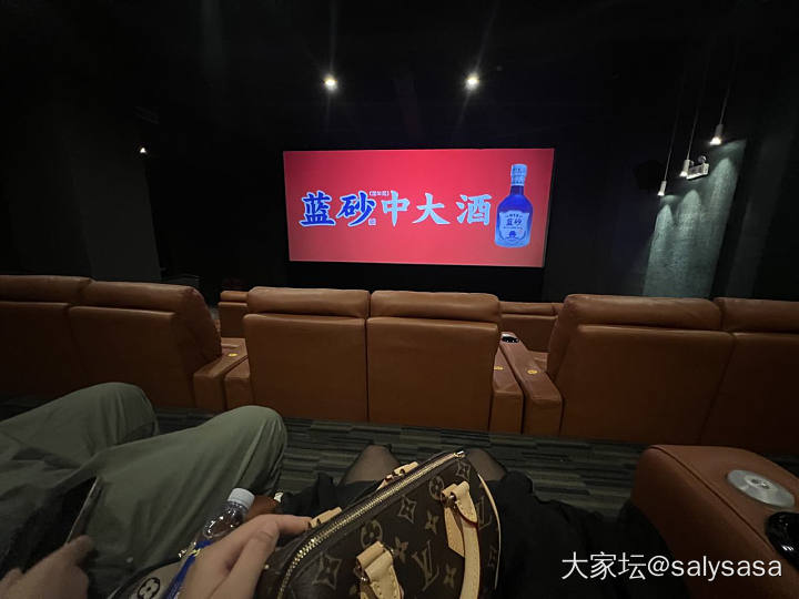 要到生日啦，选哪个包包呢_包包