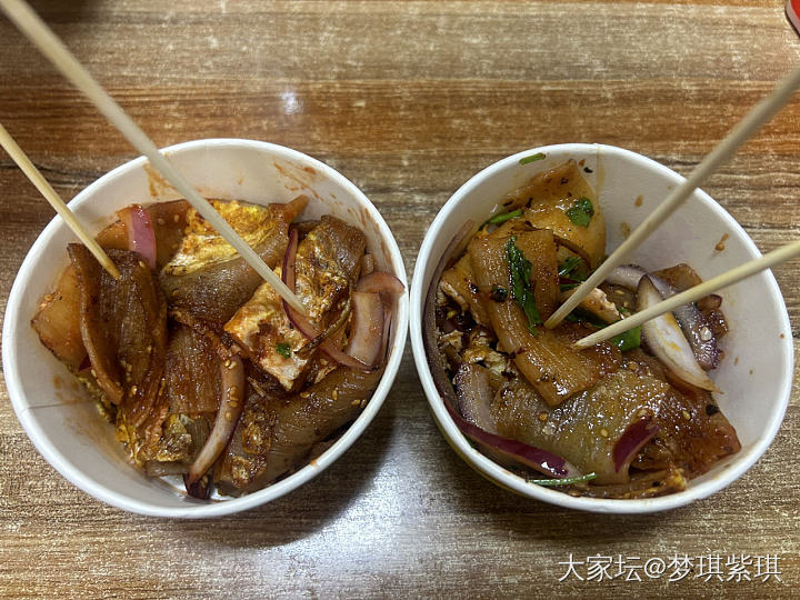 今日跟大宝哒晚饭🥣～烤冷面🍜小馄炖～_美食