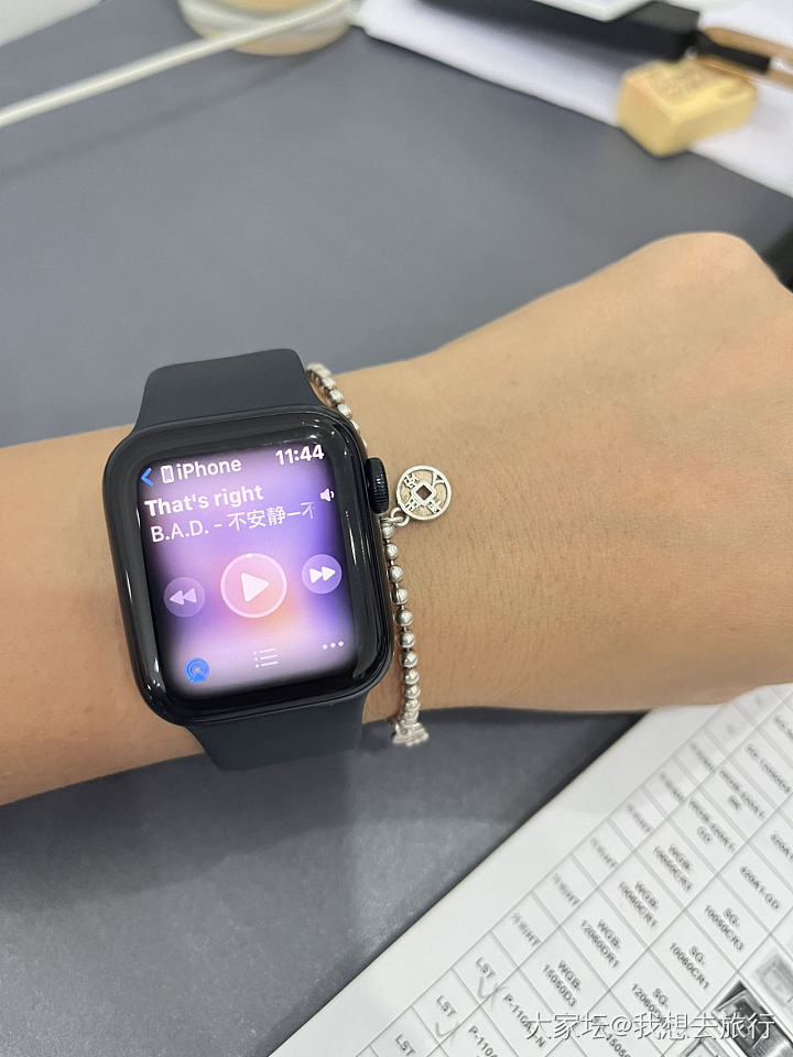 大家戴Apple watch时都叠戴什么首饰_闲聊金