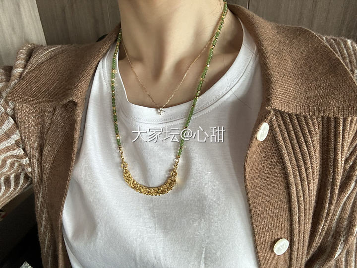 天然彩色糖_碧玉金和田玉