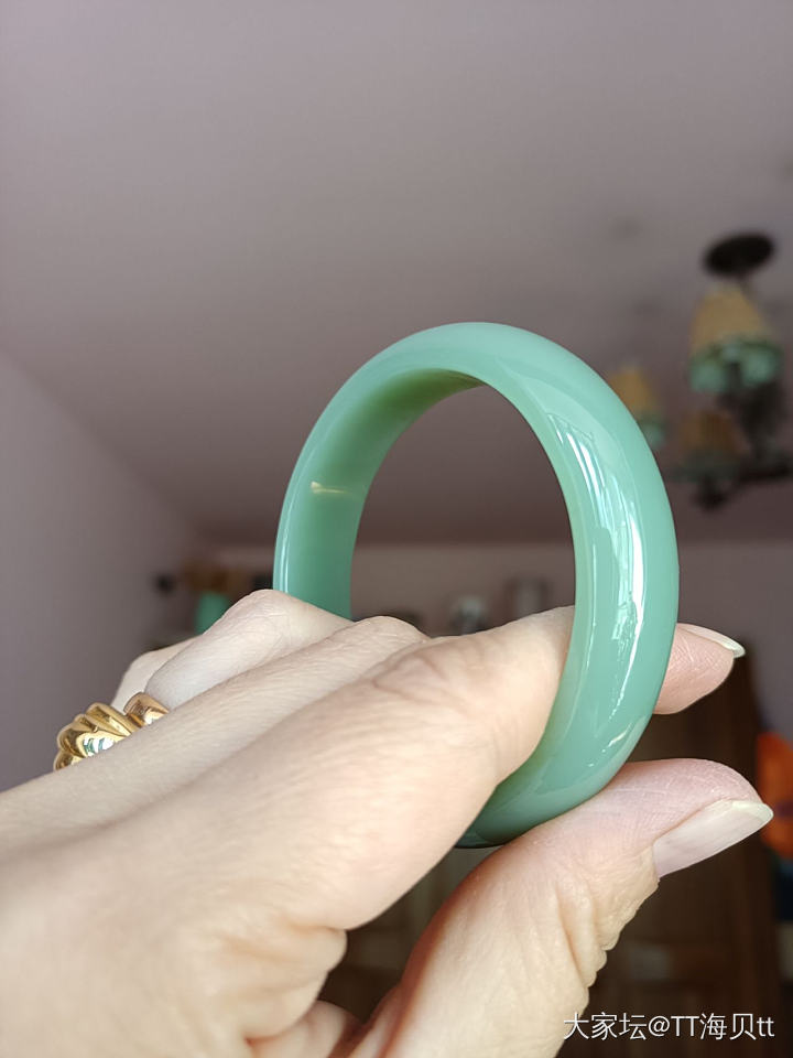 ❤️粉青 照成这样算天仙了吧？_碧玉手镯和田玉
