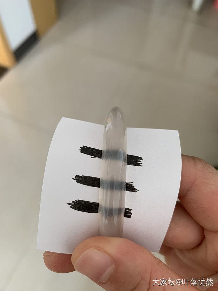 上万的玛瑙手镯你们会买吗？_玉髓玛瑙