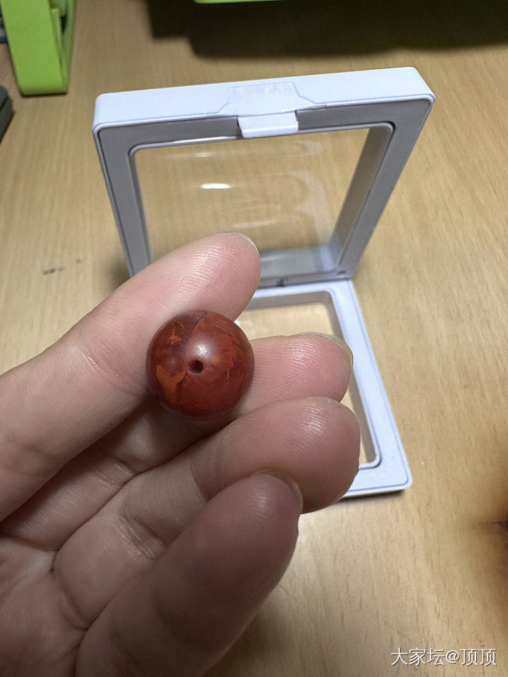 大家帮我看看，南红哪个合适_南红