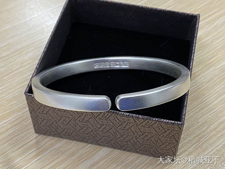饶记的卡福银手镯_匠人手镯银