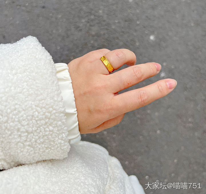 冬天戴啥都是白费_银戒指金