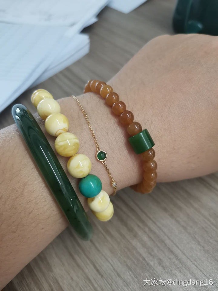 今日左手_玉石蜜蜡
