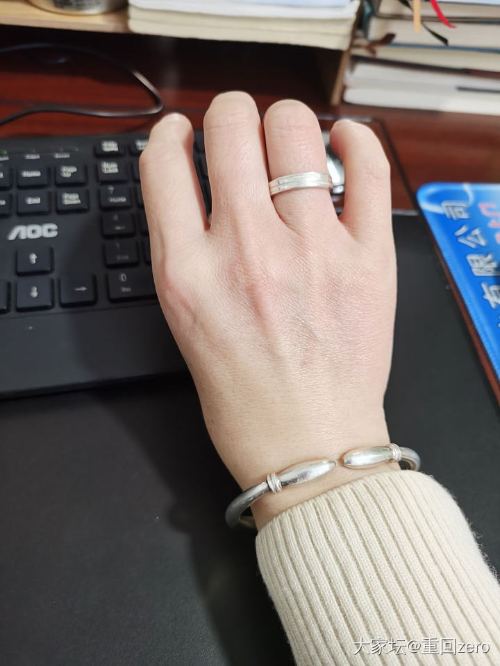 银镯打卡之day29_手镯银