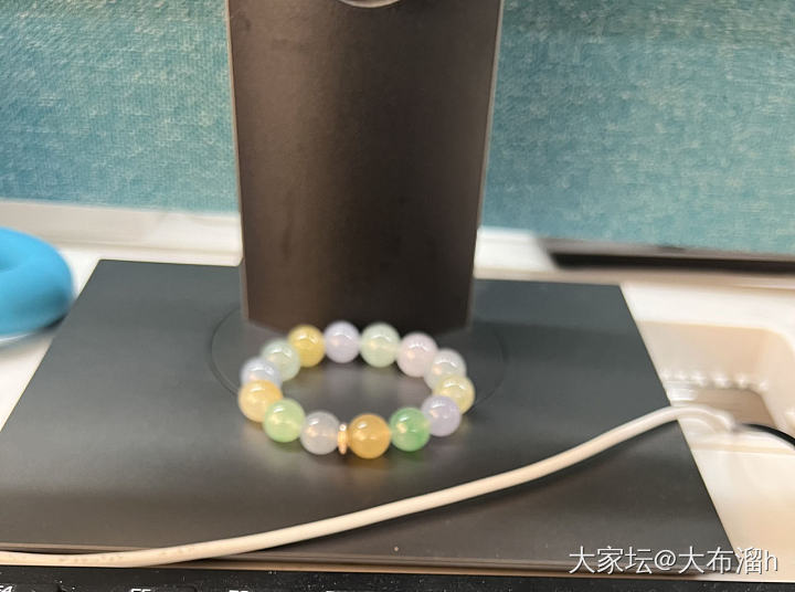 一上午摸鱼过去了_珠串翡翠