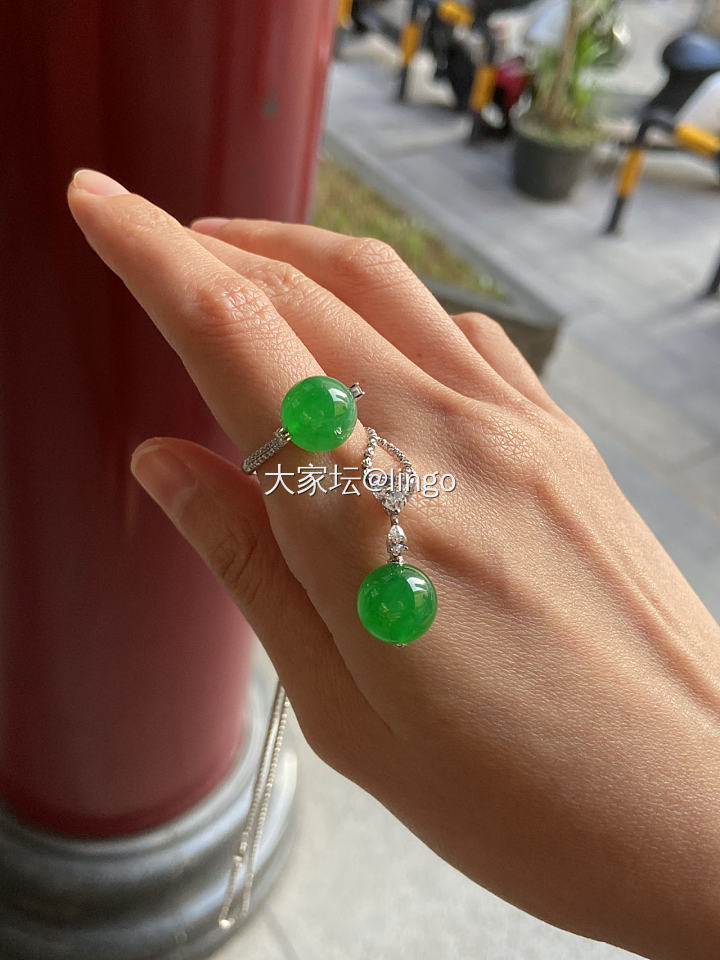 此刻的心情_吊坠戒指翡翠
