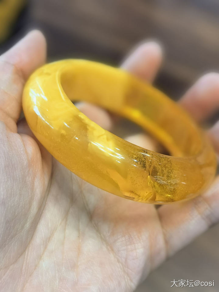 感觉几个月没见，氧化了不少_琥珀蜜蜡