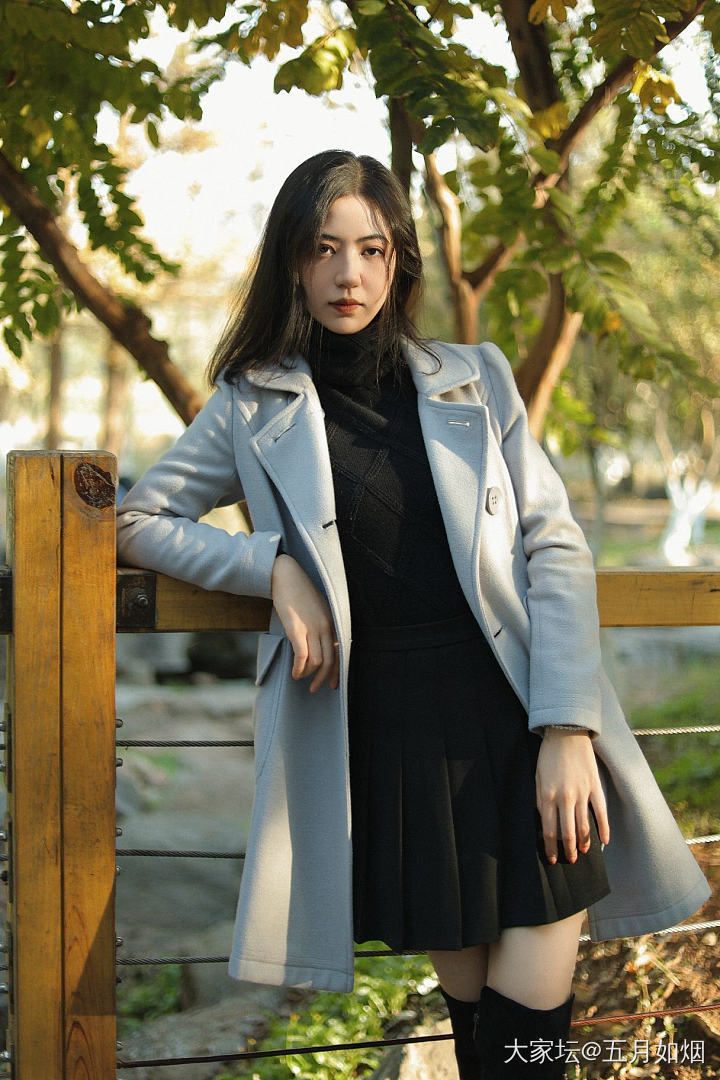 我不说谁能想到这是我妈妈二十多岁时候穿的衣服呢_穿搭