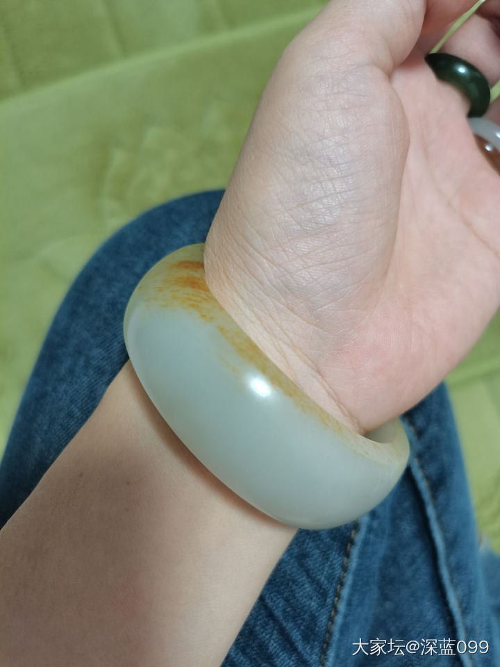 轮胎_手镯和田玉