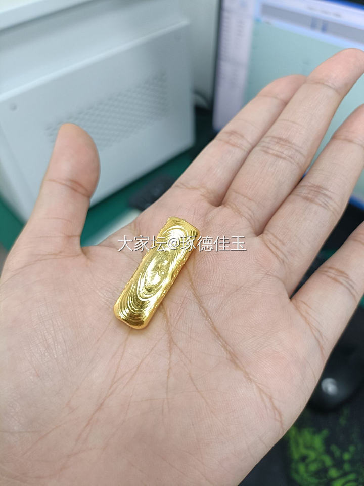 请教：潮宏基的金子都是990吗？现在买金子大家都注意是否千足金吗？_金