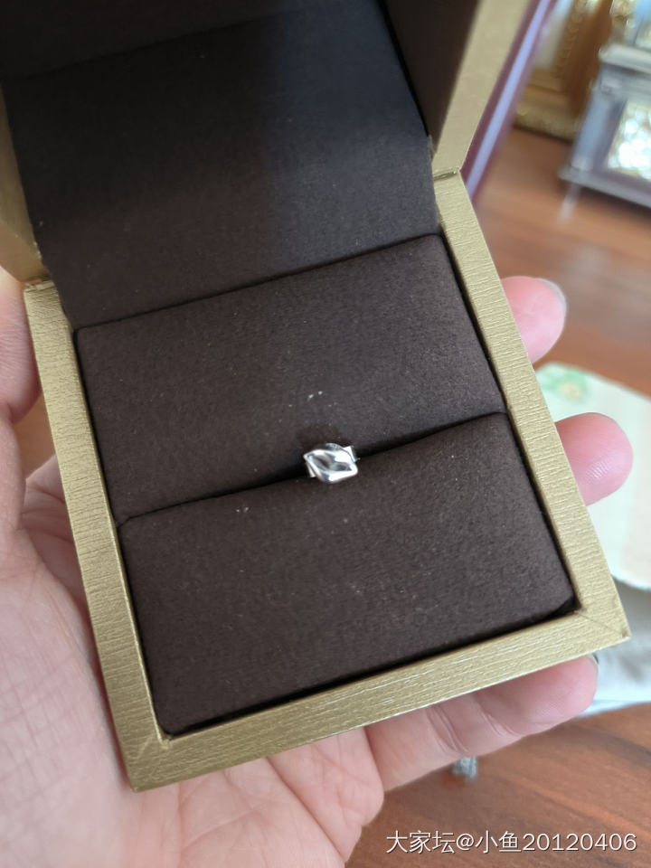 铂金耳钉包邮_金