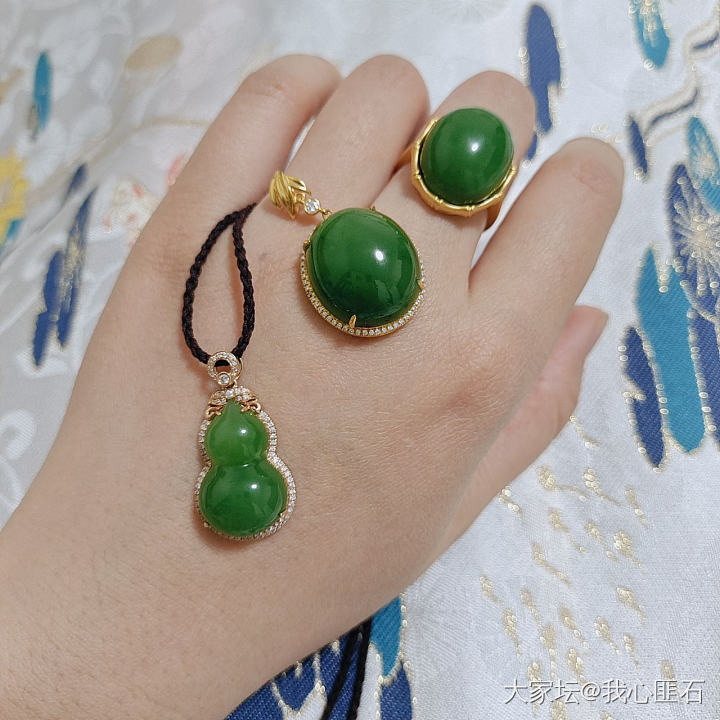 浓绿大蛋蛋+1_碧玉