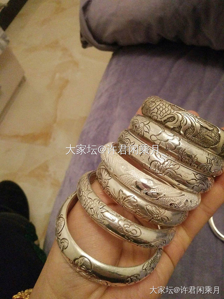 雪天安静玩会_手镯银
