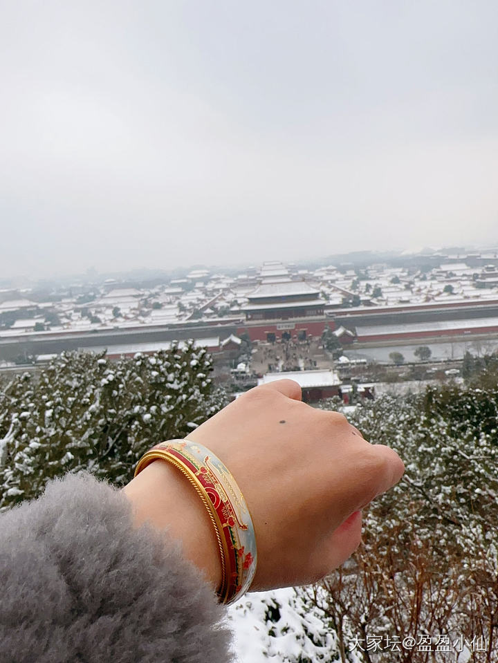 故宫初雪，景山远眺🏮_手镯金