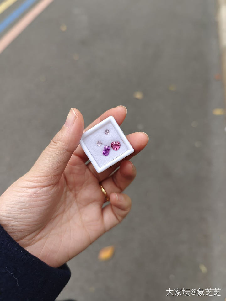 很好，我又买小玩意解馋了_尖晶石刻面宝石彩色宝石
