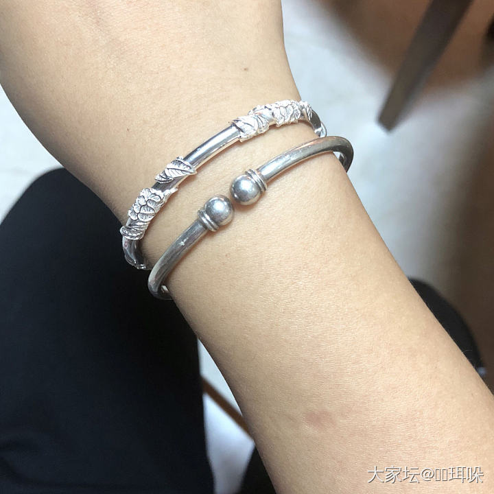 开始戴新镯子啦~_手镯银