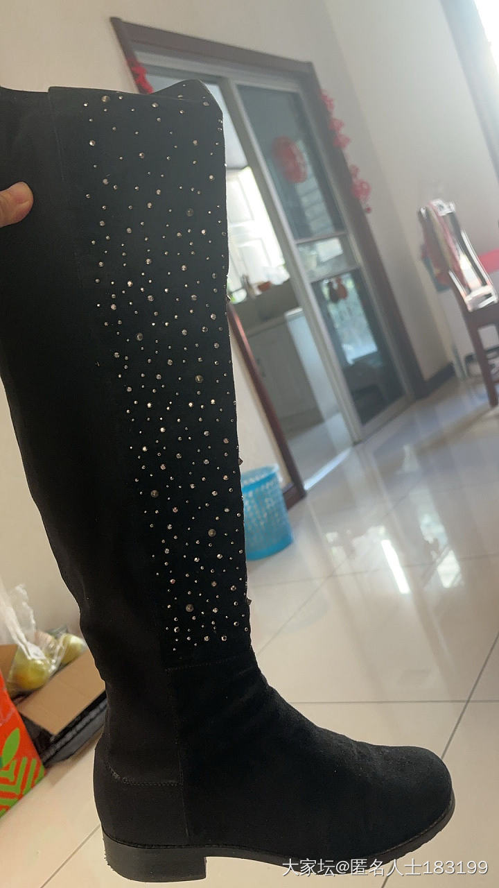 终于理解为什么奢侈品我这种穷人不配用了～_包包穿搭