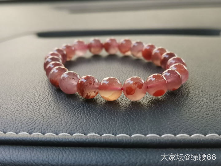 还是喜欢冰粉_珠串南红