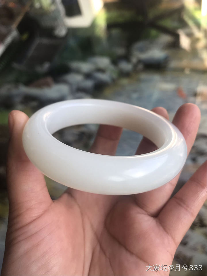 入坑翡翠两年，现在想要出坑转入和田玉了_和田玉