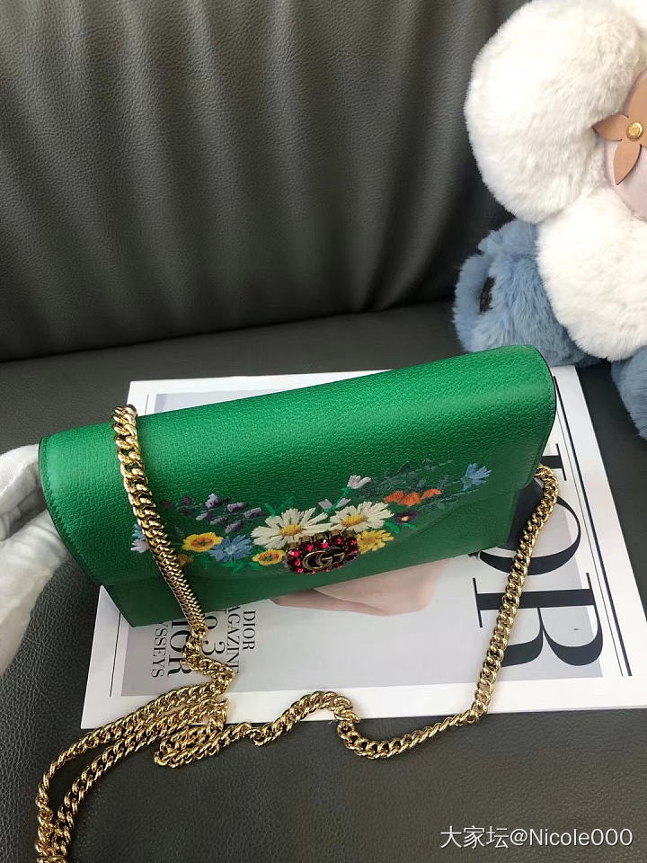 Gucci 钻扣刺绣woc链条包_品味